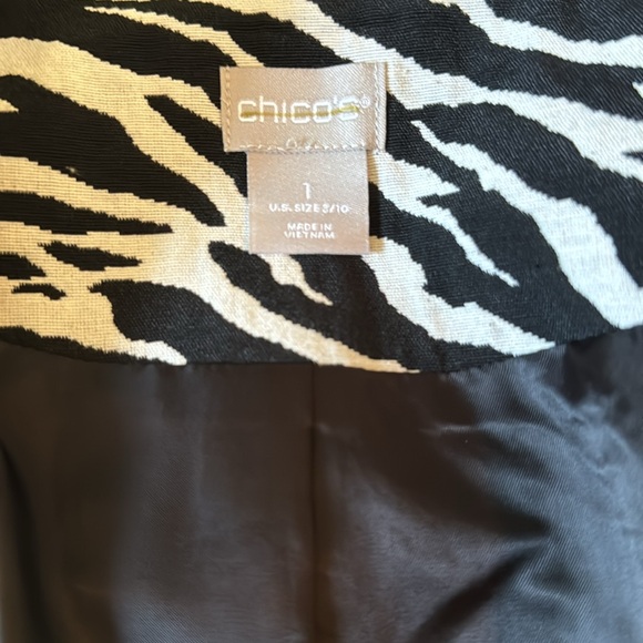 Chico’s Blazer 1 zebra zip front jacquard 8/10 black off-white M - Picture 5 of 8